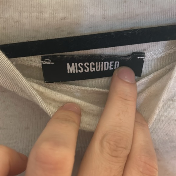 Missguided Lightweight Sleeveless Mock Neck Tank Top - NEW size 6 - Picture 4 of 6